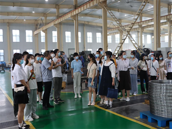 “青春看宜陽”活動走進博盈軸承，聚焦軸承產(chǎn)業(yè)發(fā)展